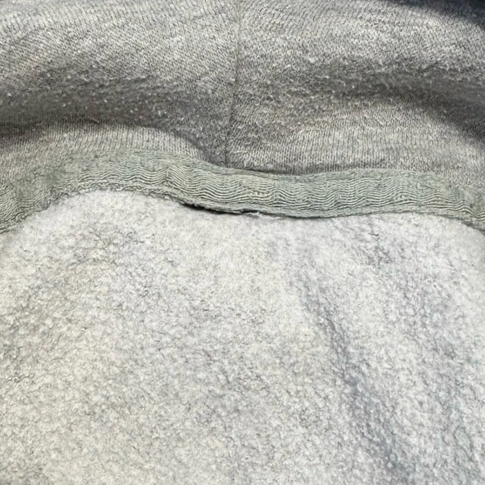 The North Face Gray Logo Hoodie Sweatshirt | Cozy Fleece | Unisex - Picture 6 of 8